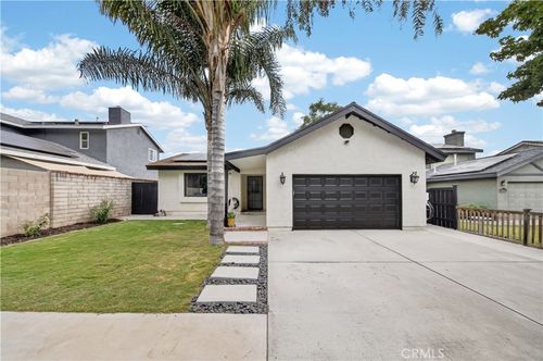 30611 Arlington St, Castaic, CA, 91384-2447 | Card Image