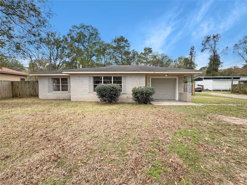 1000 Crescent Blvd, Cleveland, TX, 77327-5213 | Card Image