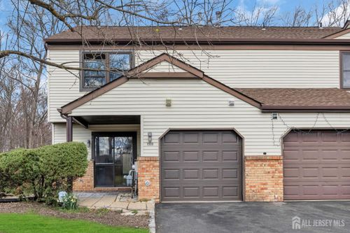 1335 Tupelo Ct, North Brunswick, NJ, 08902-1071 | Card Image