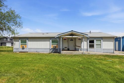 17621 E Mission Ave, Spokane Valley, WA, 99016-8540 | Card Image
