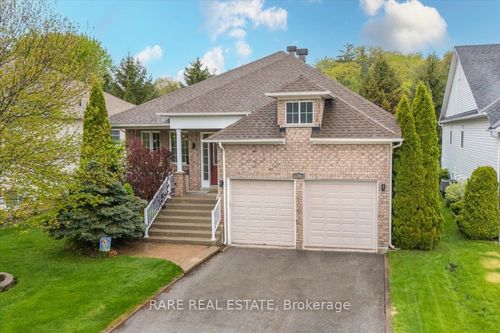 28 Marlwood Ave, Wasaga Beach, ON, L9Z1S9 | Card Image