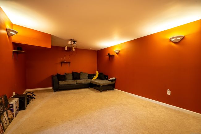 6 Salerno Dr, House other with 5 bedrooms, 3 bathrooms and null parking in Enfield CT | Image 35