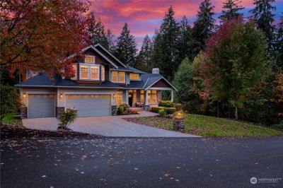 8104 216th Place Se, House other with 4 bedrooms, 3 bathrooms and 3 parking in Woodinville WA | Image 1