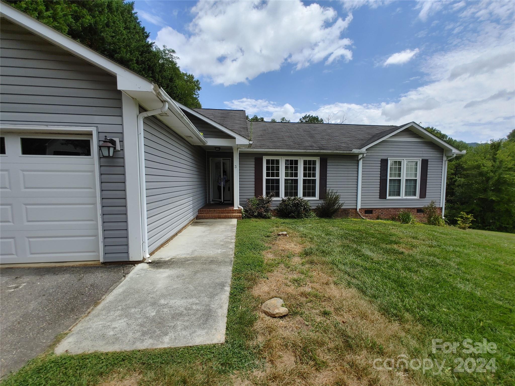Strathmore Dr, Arden, NC 28704