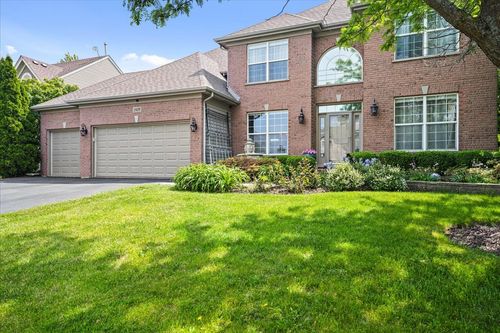 1839 Kings Gate Ln, Crystal Lake, IL, 60014-2906 | Card Image