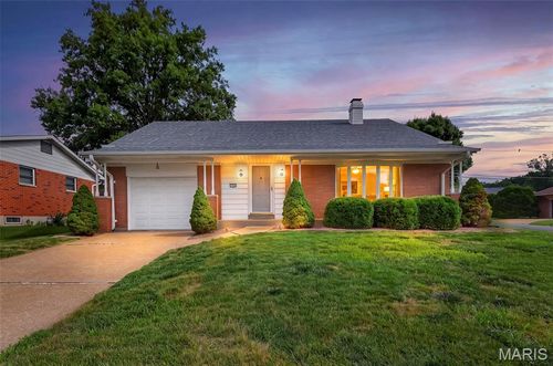 1206 N Rapp Ave, Columbia, IL, 62236-1126 | Card Image