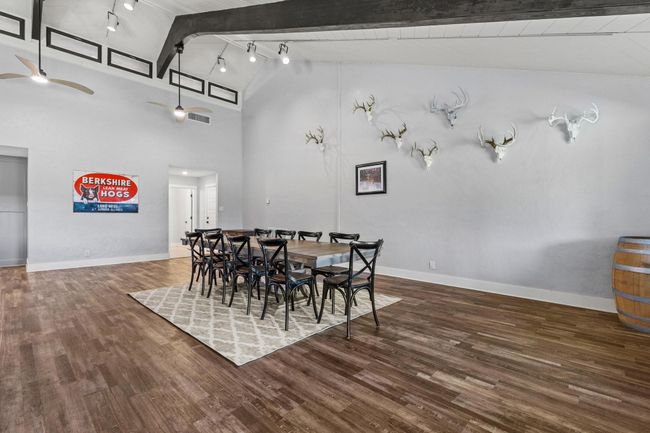 8407 State Highway 56, House other with 4 bedrooms, 3 bathrooms and null parking in Sherman TX | Image 9