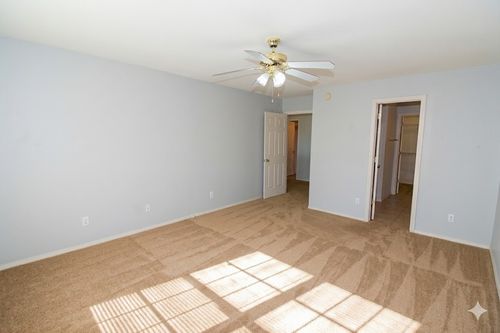 3-4102 Sw Chapelstone Ave, Bentonville, AR, 72712-2487 | Card Image