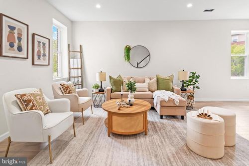 2334 Ocala Ave, BALTIMORE, MD, 21215-7802 | Card Image