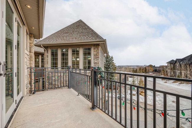 5 Elveden Point Sw, Home with 4 bedrooms, 5 bathrooms and 6 parking in Calgary AB | Image 38