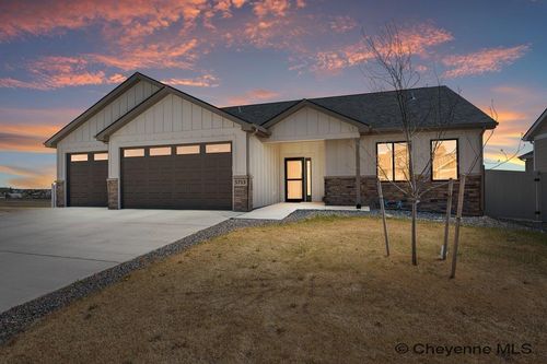 5713 Opal Dr, Cheyenne, WY, 82009 | Card Image