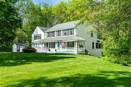 4 Leary Dr, Litchfield, NH, 03052-2556 | Card Image
