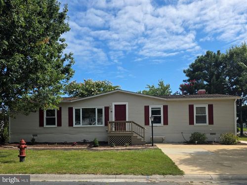 18 Coastal Dr, BERLIN, MD, 21811-9618 | Card Image