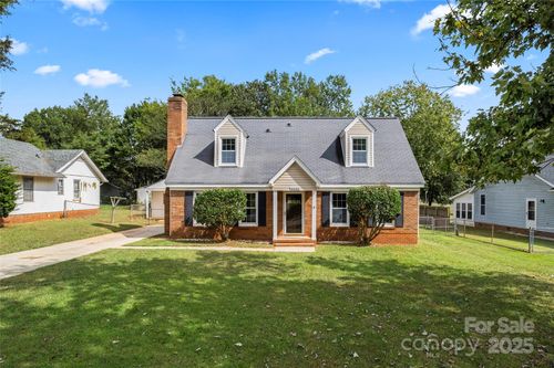 6606 Old Meadow Rd, Charlotte, NC, 28227-3332 | Card Image