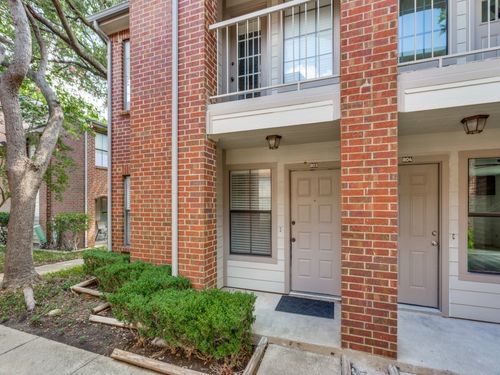 apt-803-3253 Donnelly Cir, Fort Worth, TX, 76107-5488 | Card Image