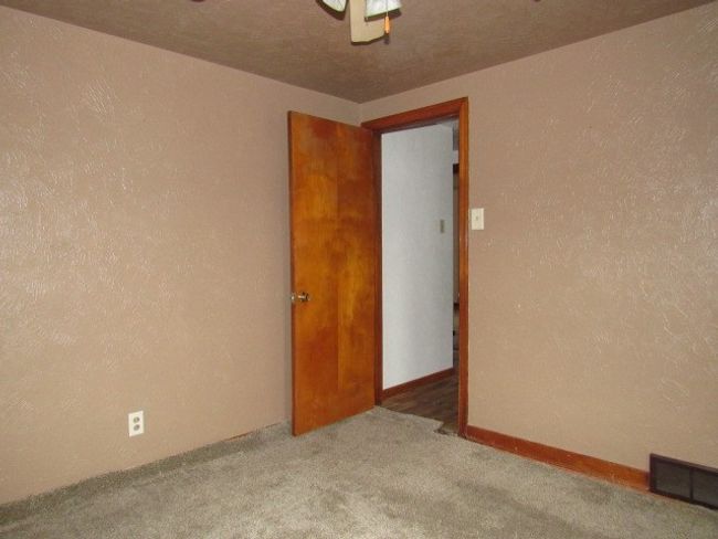 231 Sangston Ave, House other with 3 bedrooms, 1 bathrooms and 2 parking in Masontown PA | Image 10