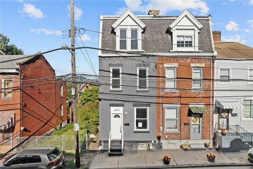 4215 Geneva St, Pittsburgh, PA, 15201-1126 | Card Image
