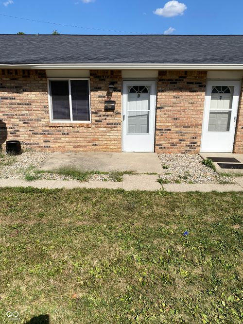 3-318 N Clark St, Lebanon, IN, 46052-2106 | Card Image