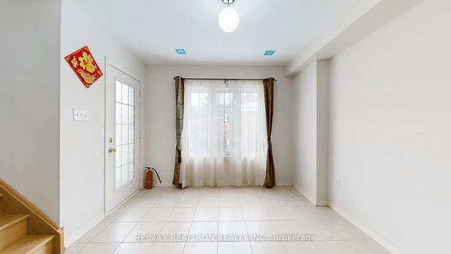 16 Eastern Skies Way, House attached with 3 bedrooms, 4 bathrooms and 1 parking in Markham ON | Image 9