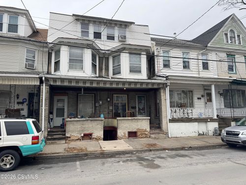 108 S Shamokin St, Shamokin, PA, 17872-6030 | Card Image