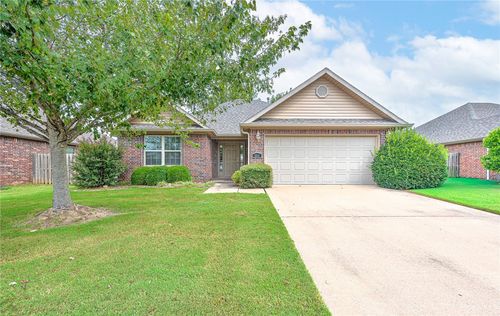 501 W Worchester, Siloam Springs, AR, 72761-8968 | Card Image