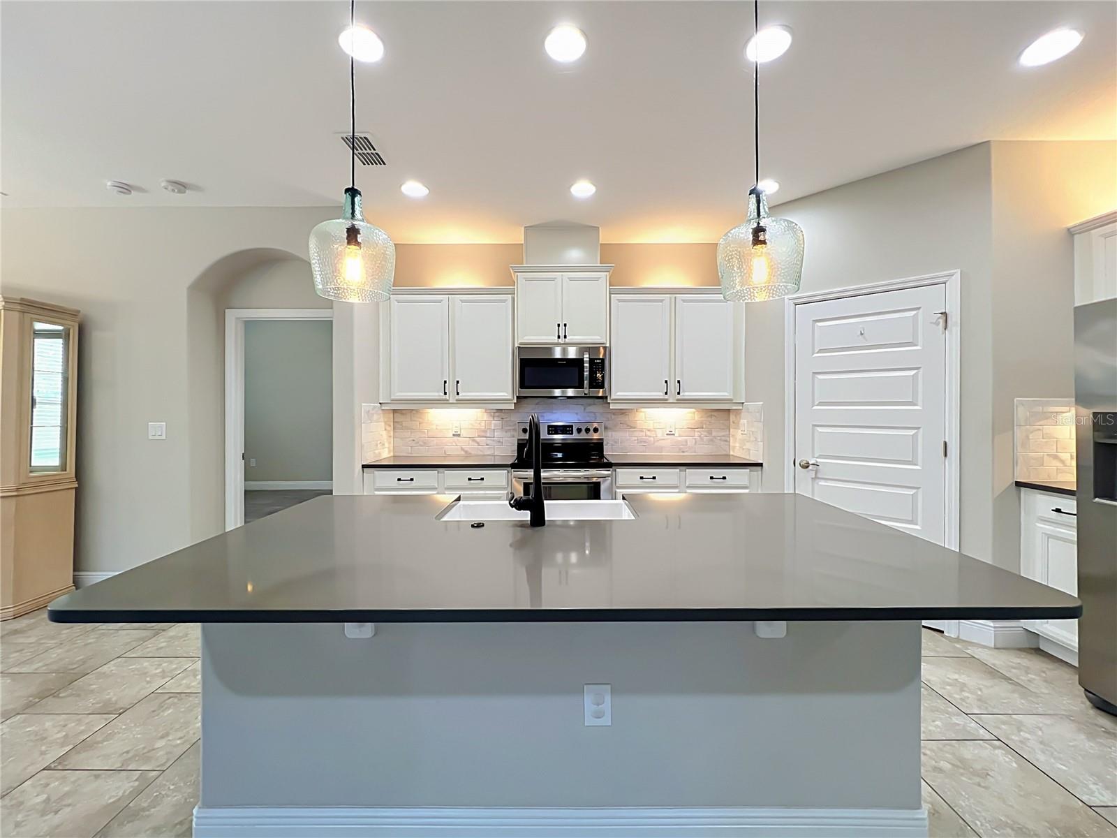 Residential in WINTER GARDEN 4