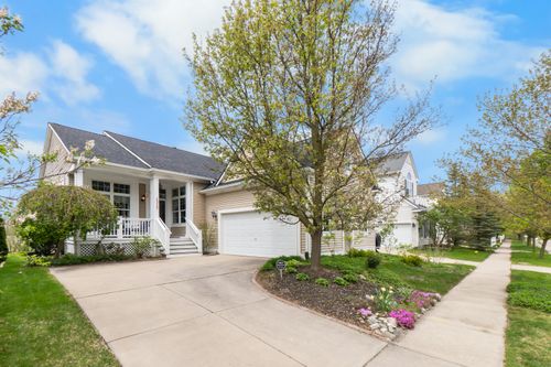1317 Pierce Ln, Milan, MI, 48160-1188 | Card Image