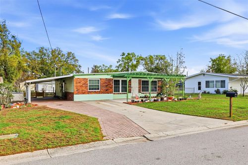 713 W 116th Ave, Tampa, FL, 33612-5611 | Card Image