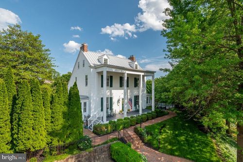 3430 Preservation Dr, FAIRFAX, VA, 22031-4733 | Card Image