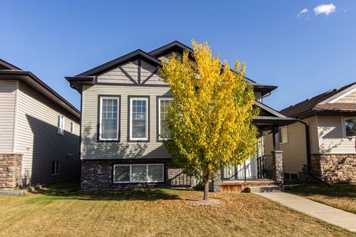 17 Charles Ave, Red Deer, AB, T4P0L8 | Card Image
