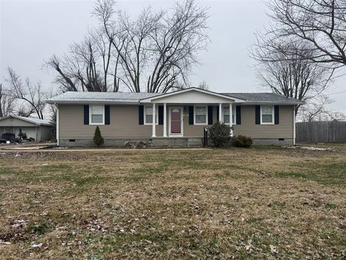 505 E Nashville St, Pembroke, KY, 42266-8752 | Card Image