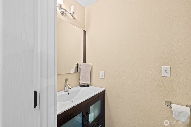 17627 17 Th Dr Se, House other with 3 bedrooms, 3 bathrooms and 2 parking in Bothell WA | Image 15