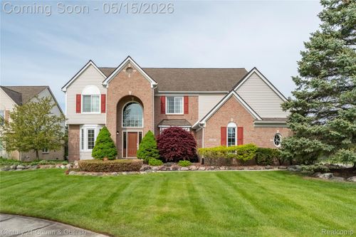 11687 E Hills Dr, Plymouth, MI, 48170-3389 | Card Image