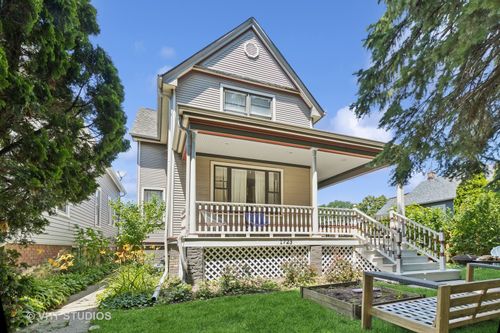 1723 Greenwood St, Evanston, IL, 60201-4034 | Card Image