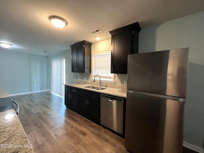 121 Nugget Trl, House other with 3 bedrooms, 2 bathrooms and 2 parking in Elizabeth City NC | Image 5