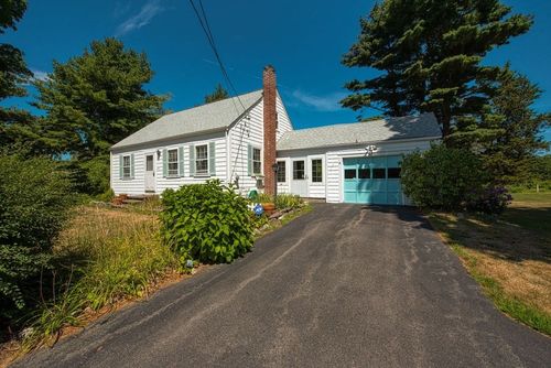 890 West Center Street, West Bridgewater, MA, 02379 | Card Image