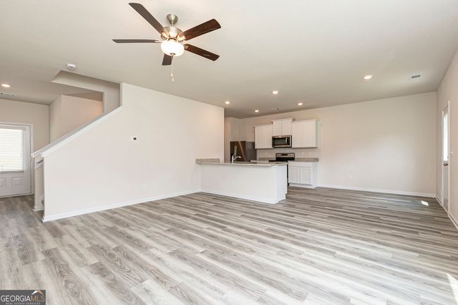 279 Limestone Cir, House other with 3 bedrooms, 3 bathrooms and null parking in Conyers GA | Image 5