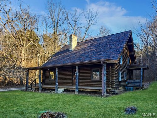 8650 Girl Scout Rd, Pevely, MO, 63070-1115 | Card Image