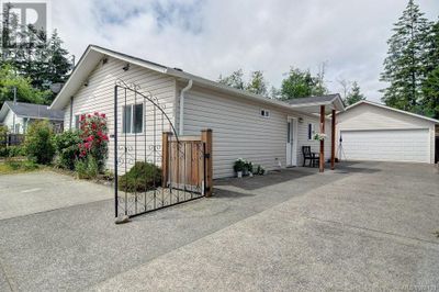 1251 Westurne Heights Rd, House other with 3 bedrooms, 2 bathrooms and 4 parking in Qualicum Beach BC | Image 1