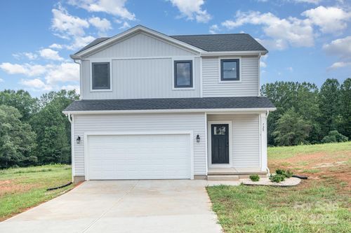 729 32nd St Ne, Conover, NC, 28613-8696 | Card Image
