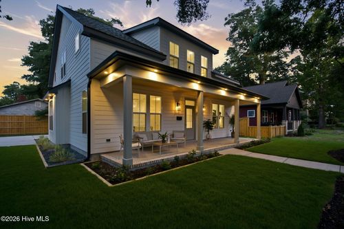 2009 Adams St, Wilmington, NC, 28401-6905 | Card Image