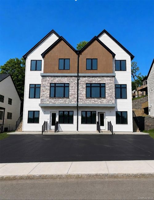 101-3 San Marcos Dr, Monroe, NY, 10950-2011 | Card Image