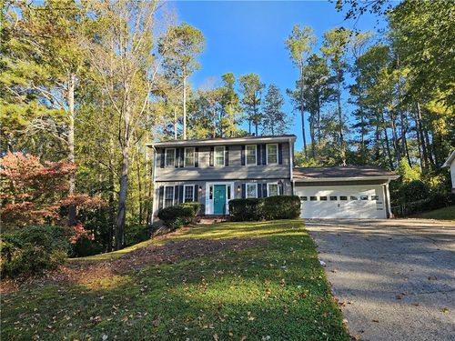 4536 Mountain Creek Dr Ne, Roswell, GA, 30075-4035 | Card Image