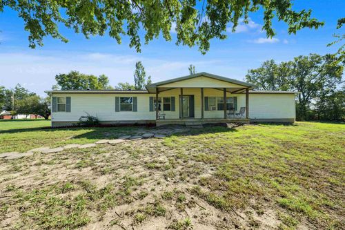 227 S Center St, Assaria, KS, 67416-5007 | Card Image