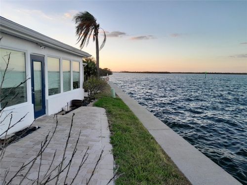 957 Spanish Drive N, LONGBOAT KEY, FL, 34228 | Card Image