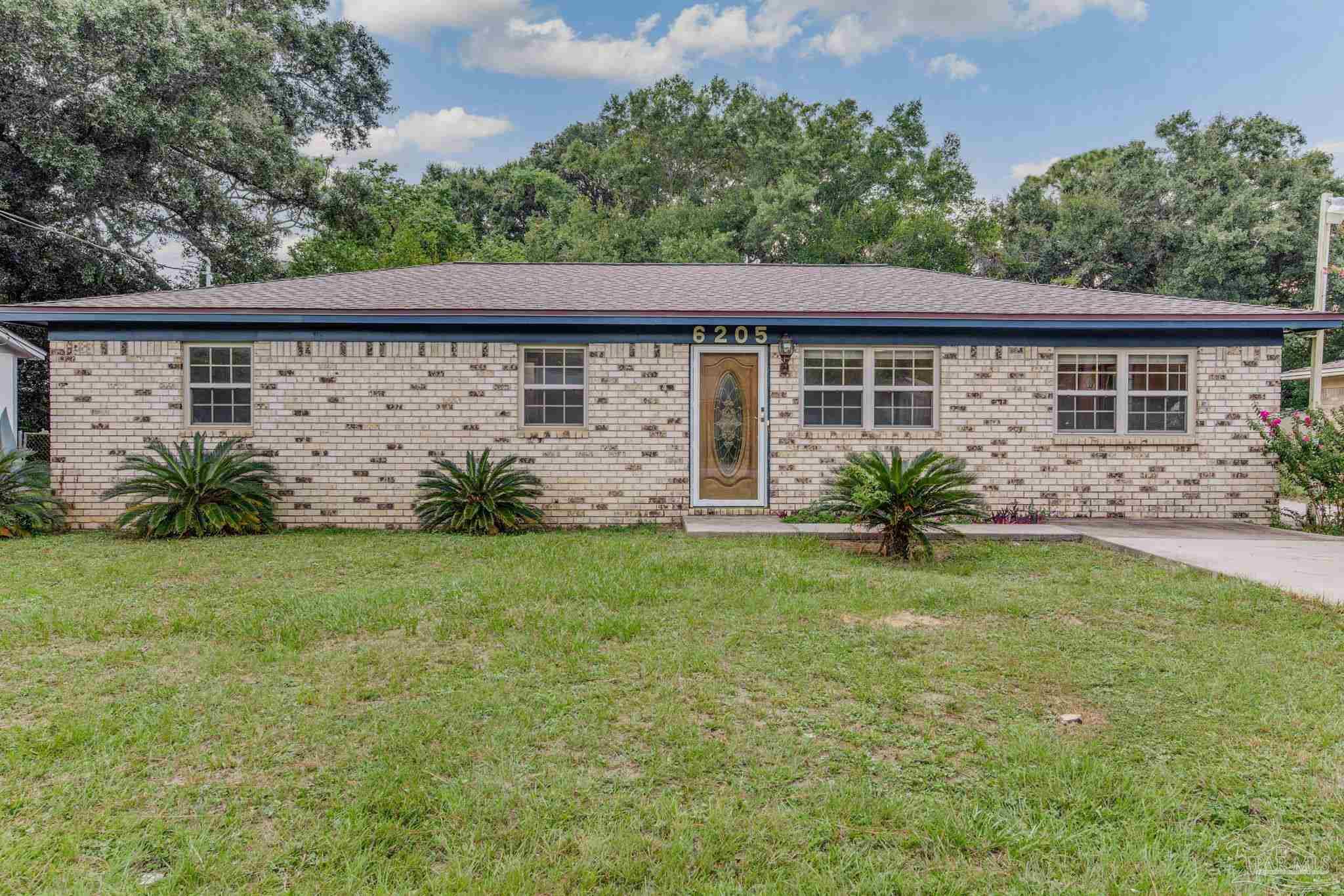 Chicago Ave, Pensacola, FL 32526