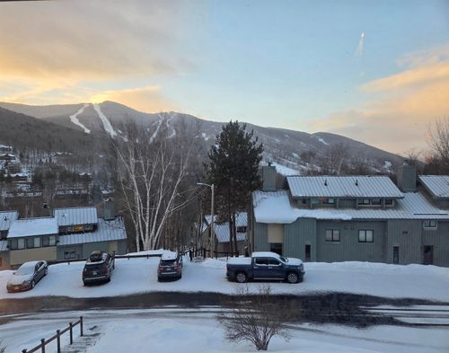 1-27 Ravine Ln, Lincoln, NH, 03251-4600 | Card Image