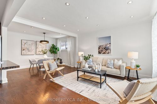 48 Biscayne Boulevard, Scarborough, ON, M1R1A2 | Card Image