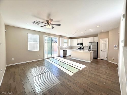 5039 Tranquil View St, Las Vegas, NV, 89130-1889 | Card Image