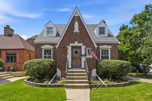 5350 N Oriole Ave, Chicago, IL, 60656-1770 | Card Image
